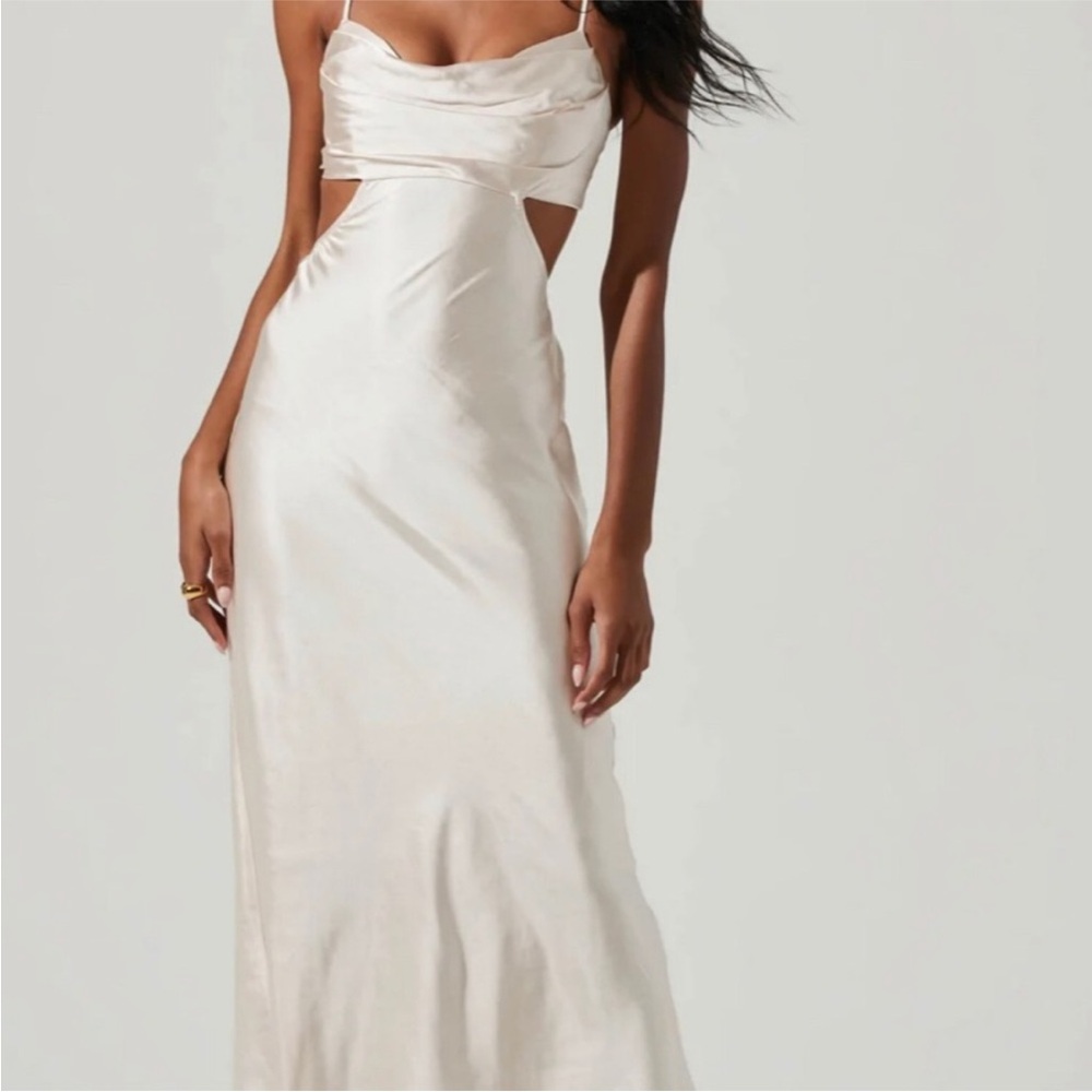 ASTR the label cutout dress